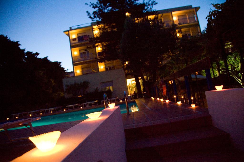Hotel Eden Park Diano Marina Eksteriør bilde